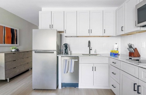 Northeast Raleigh Apartamento | Landing | Stylish Studio, Pool, Gym