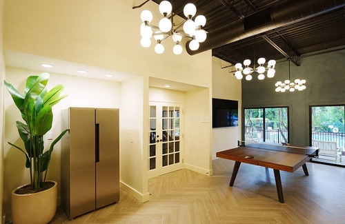 Northeast Raleigh Apartamento | Landing | Stylish Studio, Pool, Gym