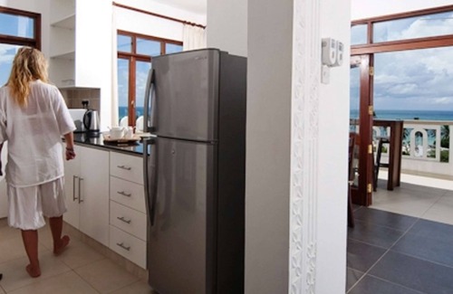 Galu Beach Hotel | Lantana Galu Beach