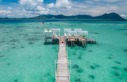 Sabah Cama Y Desayuno | Larapan Water Village 仙本那乐乐棒水屋