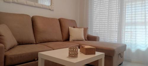 La Adrada Apartamento | Larga 43/1
