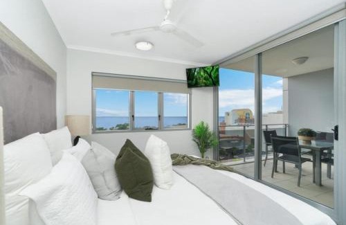Darwin City Centre Apartamento | Large 11th floor City Apartment - Sea Views