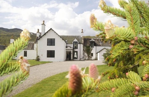 Newtonmore Casa | Gran casa escocesa de 7 dormitorios con capacidad para 15 personas en el hermoso entorno de Highlands
