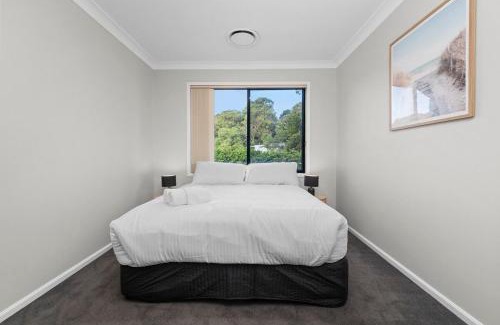 North Lambton Casa | Large executive residence