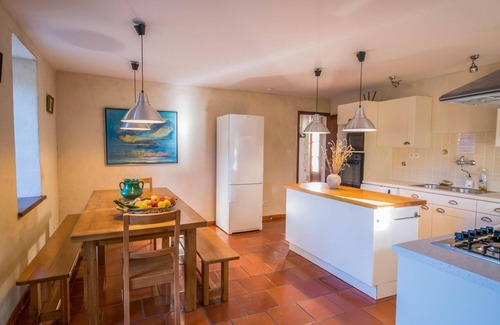 Issac Casa | Large family country house with private pool