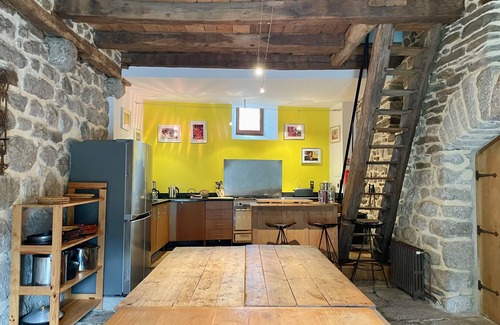 Pourcharesses Casa | Large house in the Cévennes National Park