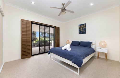 Mothar Mountain Otro | Large house on 42 acres with Amazing Lake Views