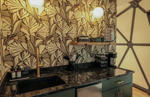 Freeport Cabina | Large, luxurious geodesic dome - 08