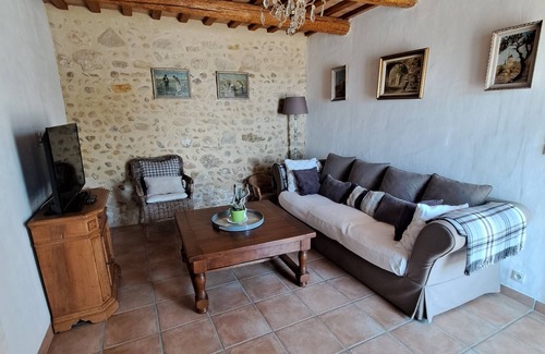 Cairanne Otro | Mas grande con piscina climatizada para 10 personas, 3 baños con vista panomarica