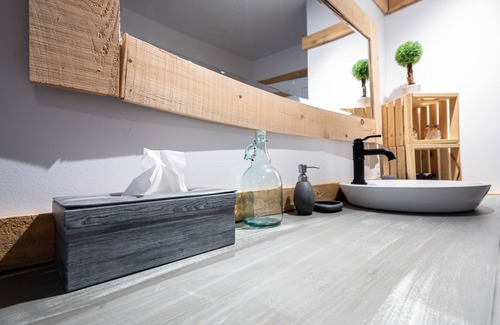 Mauricie Chalet De Esquí | Large riverside cottage