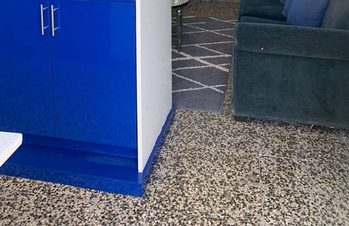 Catano Casa | Large Space close to Ferry n Ocean view