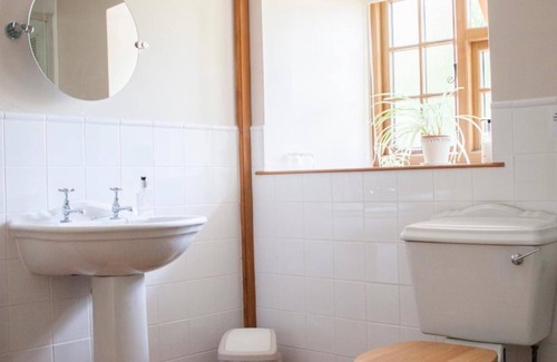 Saintbury Cama Y Desayuno | Larkrise Cottage