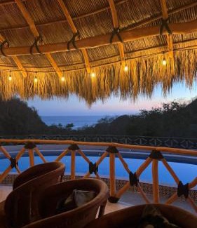 La Manzanilla Cabina | Las Casitas de La Bahia Calechosa