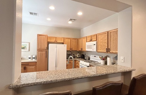 Tule Springs Casa | Las Vegas Single Story King Bed Quiet Neighborhood