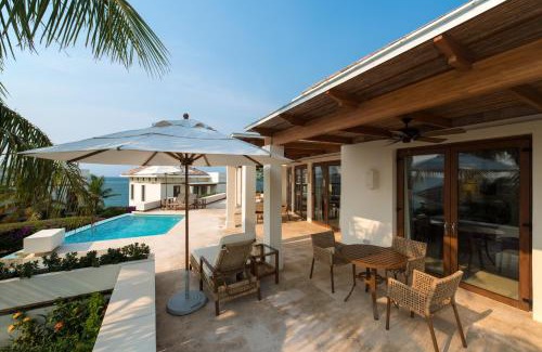 Pristine Bay Complejo | Las Verandas Hotel & Villas