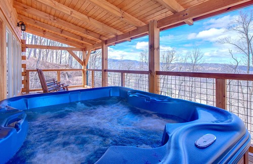 Gatlinburg Cabina | Lasting Impressions by Jackson Mountain Rentals