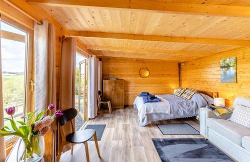 Latchley Casa | Latchley Meadows Lodge