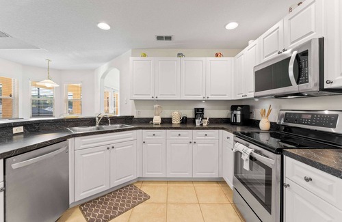 Tuscan Ridge Casa | Latitude Adjustment Tuscan Ridge