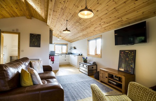 St. Florence Apartamento | Laurel Lodge - Log Cabin - St Florence