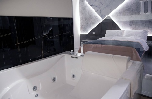 Gela Casa | Lauria Luxury Room