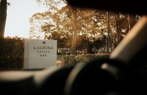 Darawank Cama Y Desayuno | Laurina Estate
