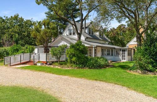 Alpine Casa | Lavender Cottage Alpine Southern Highlands