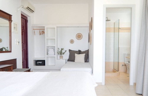 Scala Hotel | Laza Beach Inn