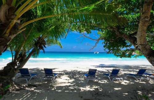 Anse Boudin Apartamento | Lazio Beach Residence