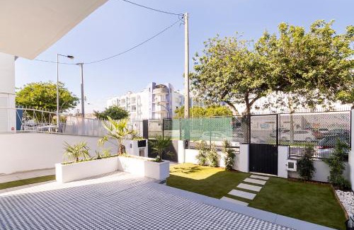 Costa de Caparica Villa | Lazy Point Caparica