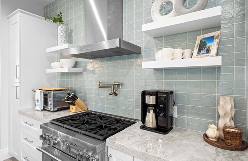 Longbeach Village Casa | LBK Whitney Bayside Retreat