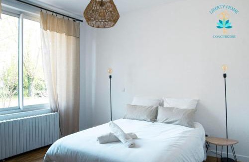 Castelginest Villa | Le 17M - Maison Basque d'Occitanie Clim Jardin Parking