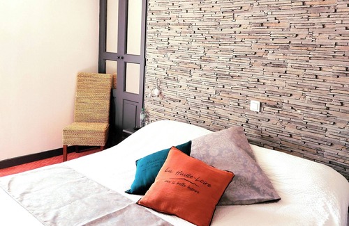 Yssingeaux Hotel | Le Bourbon