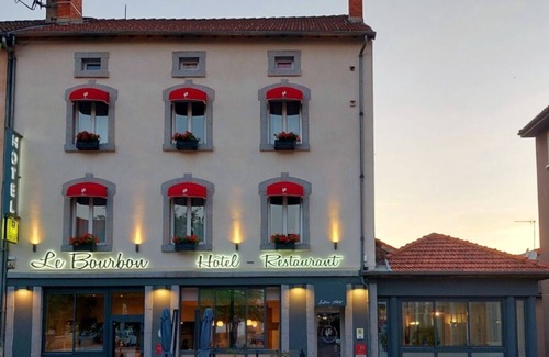 Yssingeaux Hotel | Le Bourbon