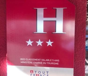 Royat Hotel | Le CESAR HOTEL