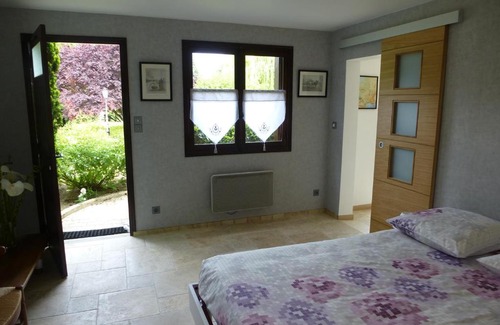 Sezanne Cama Y Desayuno | Le Clos des Cordeliers