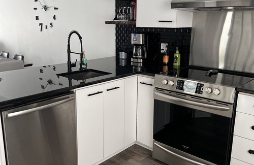 Magog Casa | Le Club Azur Family Retreat