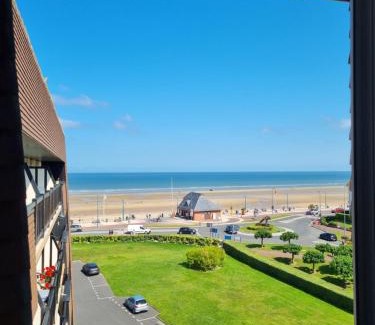 Villers-sur-Mer Apartamento | "Le Cocon d'Estelle" Grand Studio vue mer, 30m de la plage