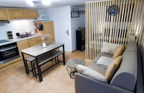 Estoublon Apartamento | Apartamento-Diseñador-Baño con bañera