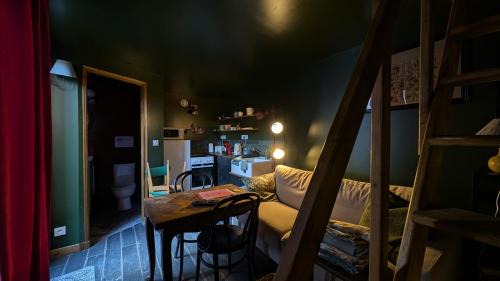 L'Ile-Bouchard Casa | Le Cottage et la Tiny des Cartes - 2 maisons