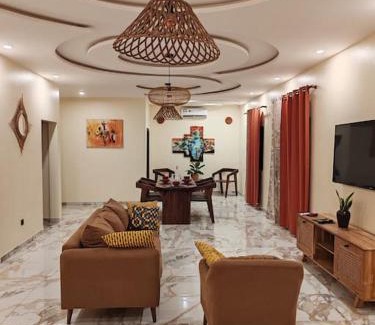 Lome Apartamento | Le Deborah Palace