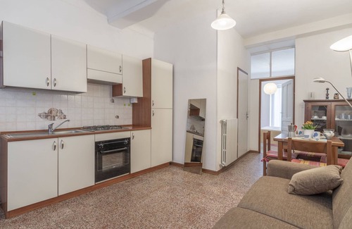 Montalto Ligure Apartamento | Le due Sorelle by Interhome