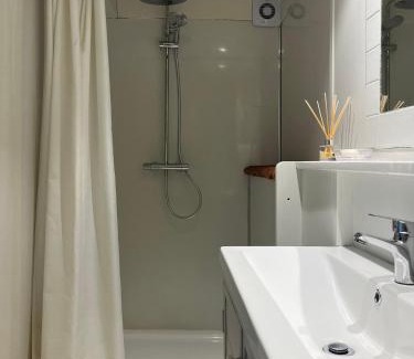 Saint-Martin-des-Olmes Casa | Le gîte Rodary