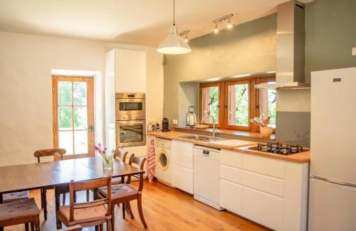 Issac Casa | Le Gapard Annex