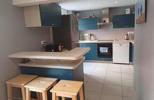 Centre Erlon Apartamento | Le Grenier à Sel, Chaleureux 2 Chambres, 6pl, Centre Gare