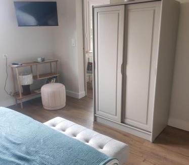 Jaucourt Cama Y Desayuno | Le jardin d'Annie