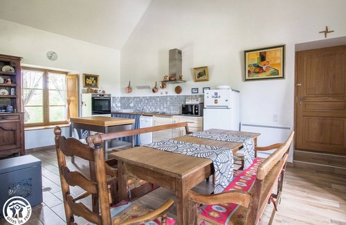 Condat-en-Combraille Casa | Le Logis de L'abeille Noire