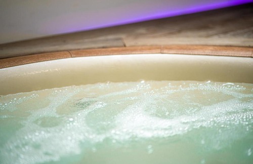 Spontin Apartamento | Le Lov't - Suite avec jacuzzi