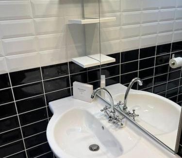 Bourgoin-Jallieu Apartamento | Le Paris Eiffel - Appartement Cosy en plein centre