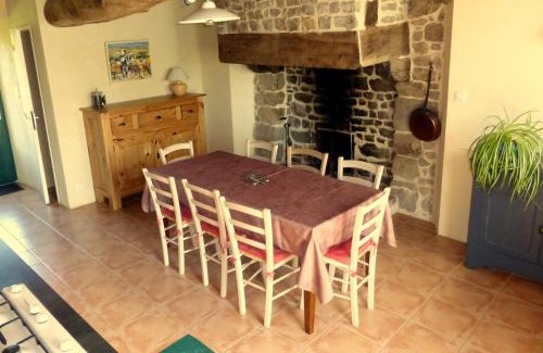 Saint-Germain-en-Cogles Casa | Le Petit Courtoux