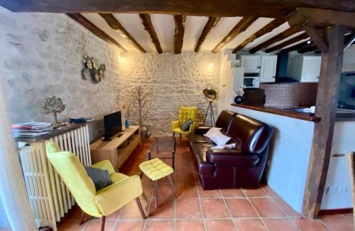 Josnes Casa | Le petit gîte des Moyens-Ducs